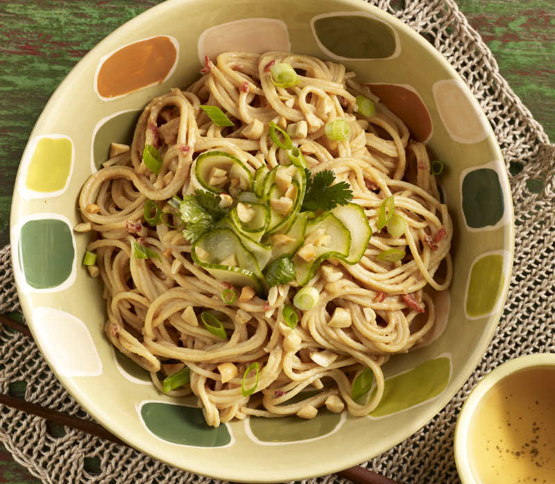 Sweet & Tangy Spaghetti with Peanut Sauce Dressing