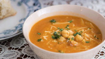 Fideo Cut Spaghetti Soup with Chickpeas & Thyme