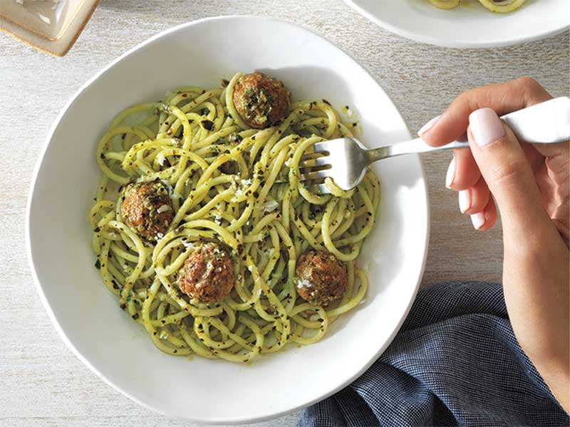 Barilla Spaghetti and Meatballs with Pesto