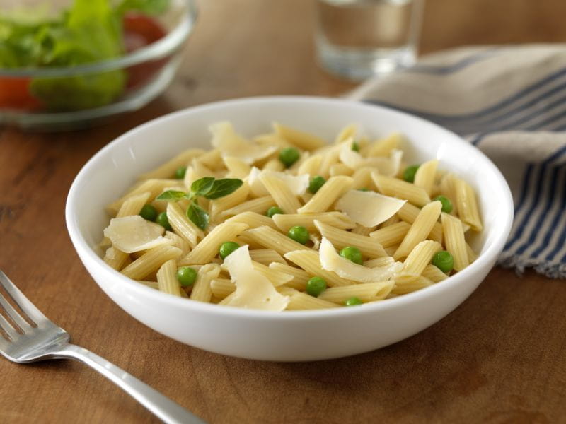 Ready Pasta Penne recipe with peas and cheese